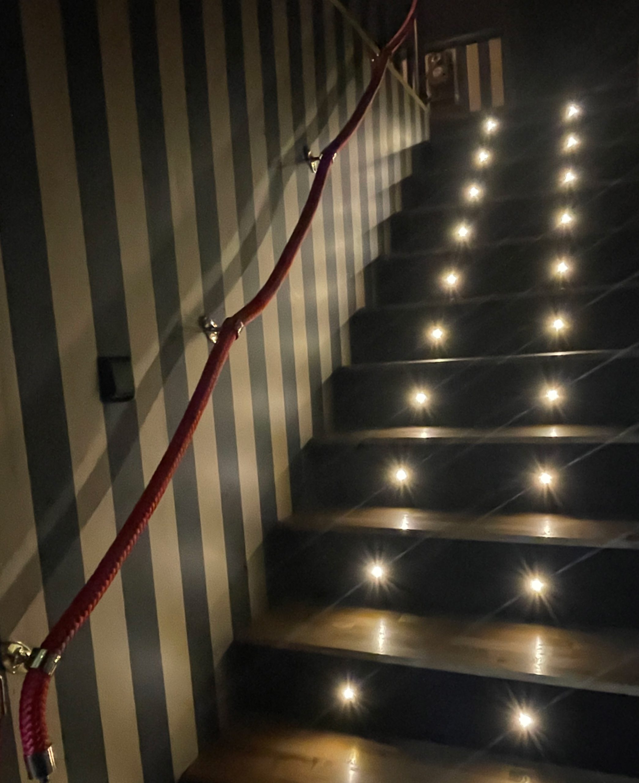 Trappa-med-belysning-2